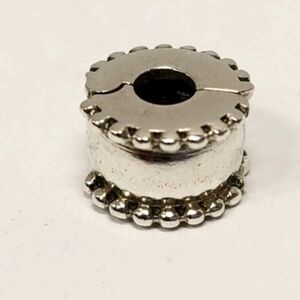 PANDORA STERLING SILVER BEVELED EDGE CLIP CHARM